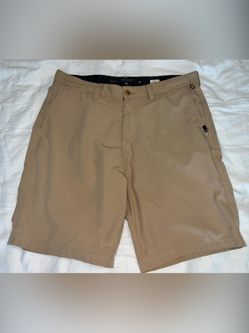 Quiksilver Men's Flat-Front Shorts - Khaki